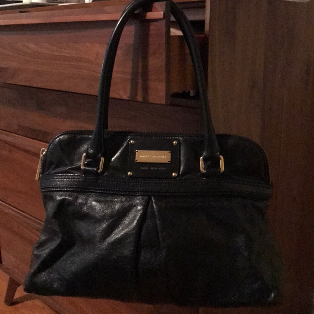 Marc Jacobs leather pleated bag